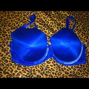 New Victoria’s Secret Blue Bra Size 38DDD
